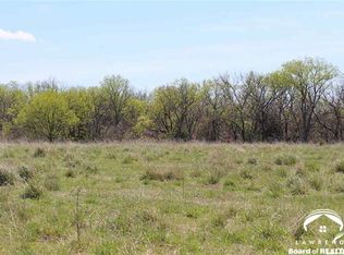 699 E 475th Rd, Lawrence, KS 66047