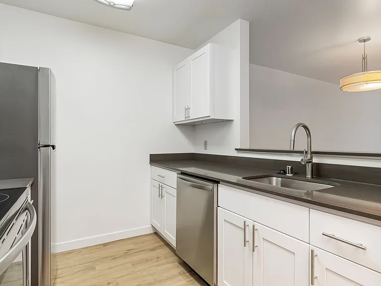 Interlake 21 — Photo 15