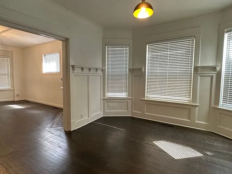 2917 N Richards St — Photo 6