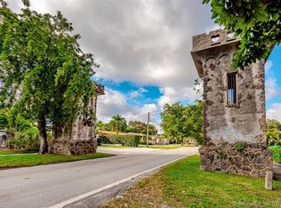 3501 SW 58th Ave, Miami, FL 33155