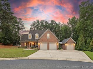 6841 Munford Dr, Fayetteville, NC 28306