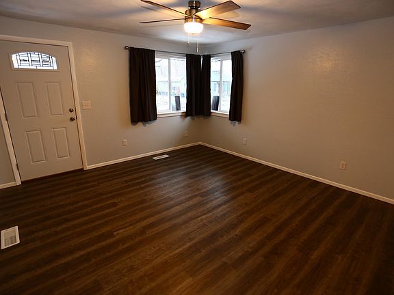 2nd image of 310 E Harrison Ave #310