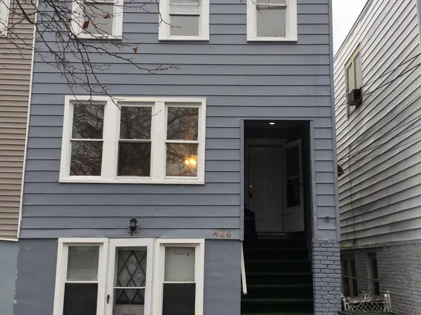 426 Wisteria Rd, Atlantic City, NJ 08401