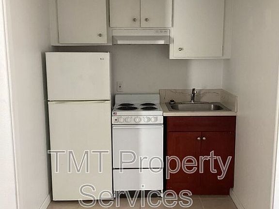 4th image of 1816 F St APT 12