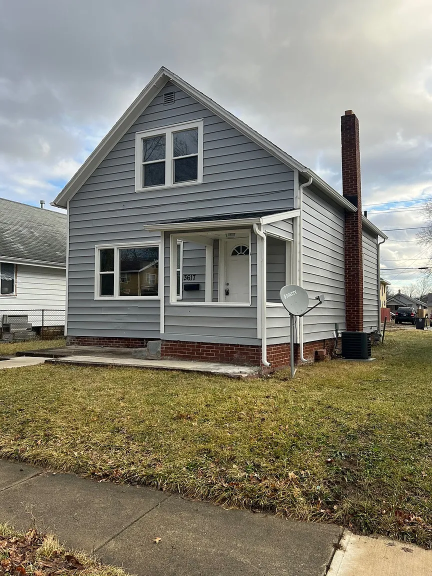 3617 Oliver St photo 1