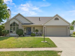 2226 Bluewater Trl, Fort Wayne, IN