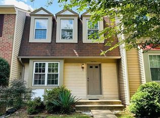 3950 Collis Oak Ct, Fairfax, VA 22033