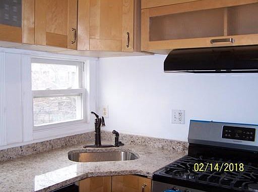 5th image of 54 Bicknell St APT 2
