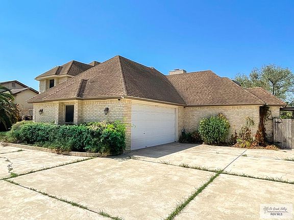 2nd image of 2909 Lazy Lake Dr