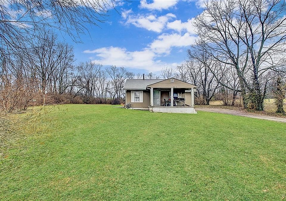 1st image of 6137 Bluff Crest Ct