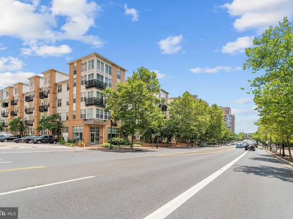 1201 E West Hwy APT 307, Silver Spring, MD 20910