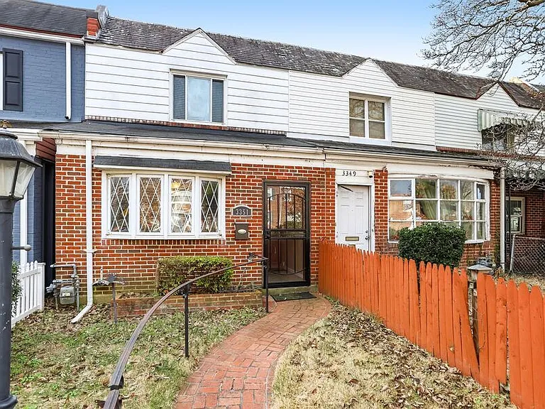3351 Clay St NE — Photo 33