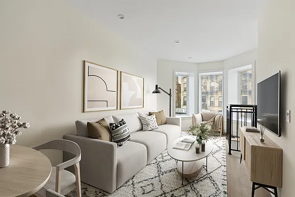 Sold by Compass | media 1