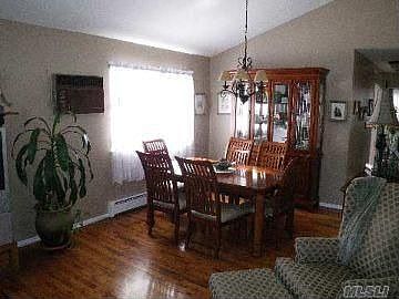 3rd image of 66 Cranford Blvd