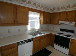 2069 D Quail Ridge Rd, Greenville, NC 27858