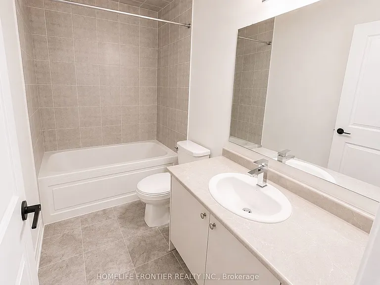 46 Ambereen Pl — Photo 12