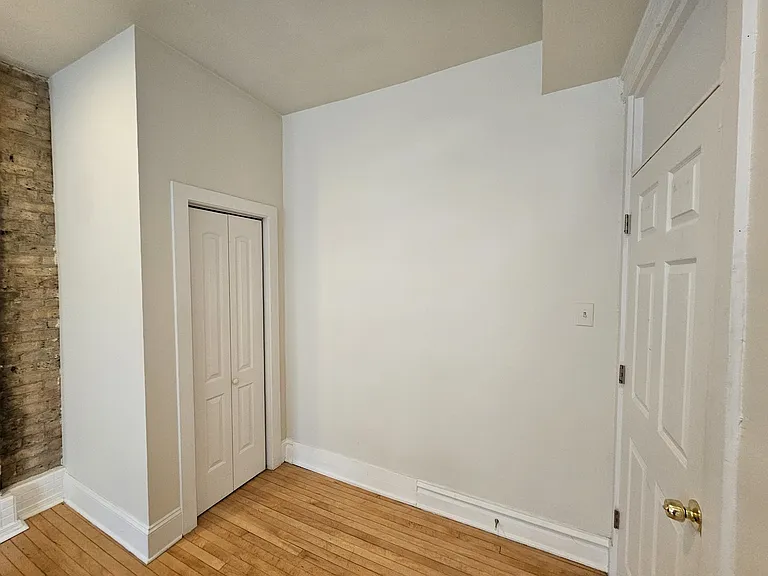 3800 N Wilton Ave #3S — Photo 17