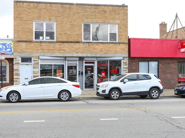 3141 W 71st St, Chicago, IL 60629