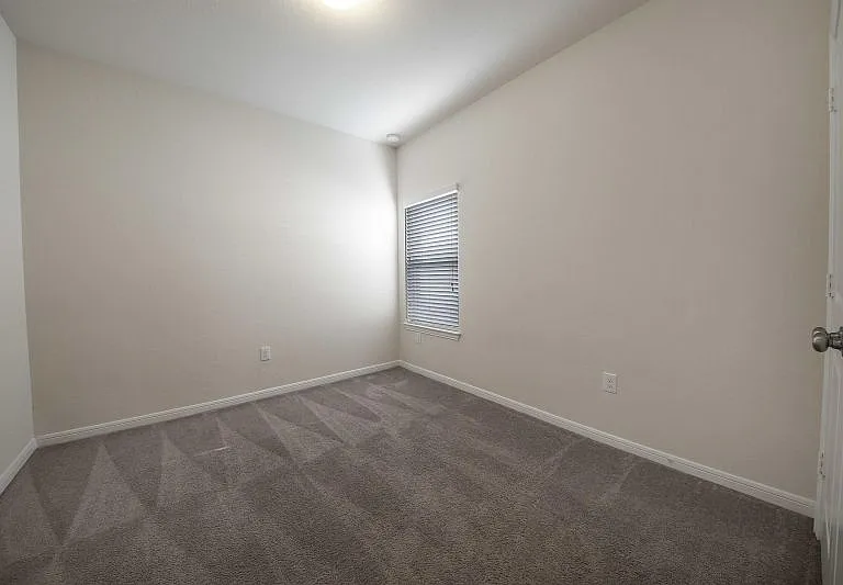 14002 Madrigal Ln — Photo 23