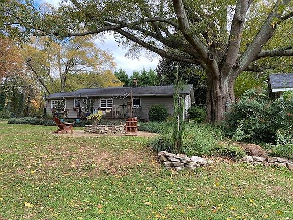 3rd image of 2430 Jamerson Rd