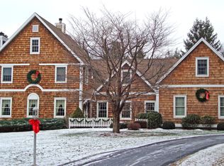 2340 Blue Spruce Dr, Yorktown Heights, NY 10598