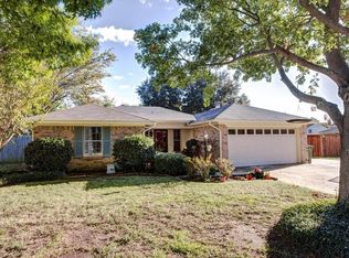 1035 Hummingbird Trl, Grapevine, TX 76051