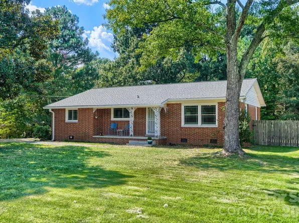 301 Jean Ave, Kannapolis, NC 28083