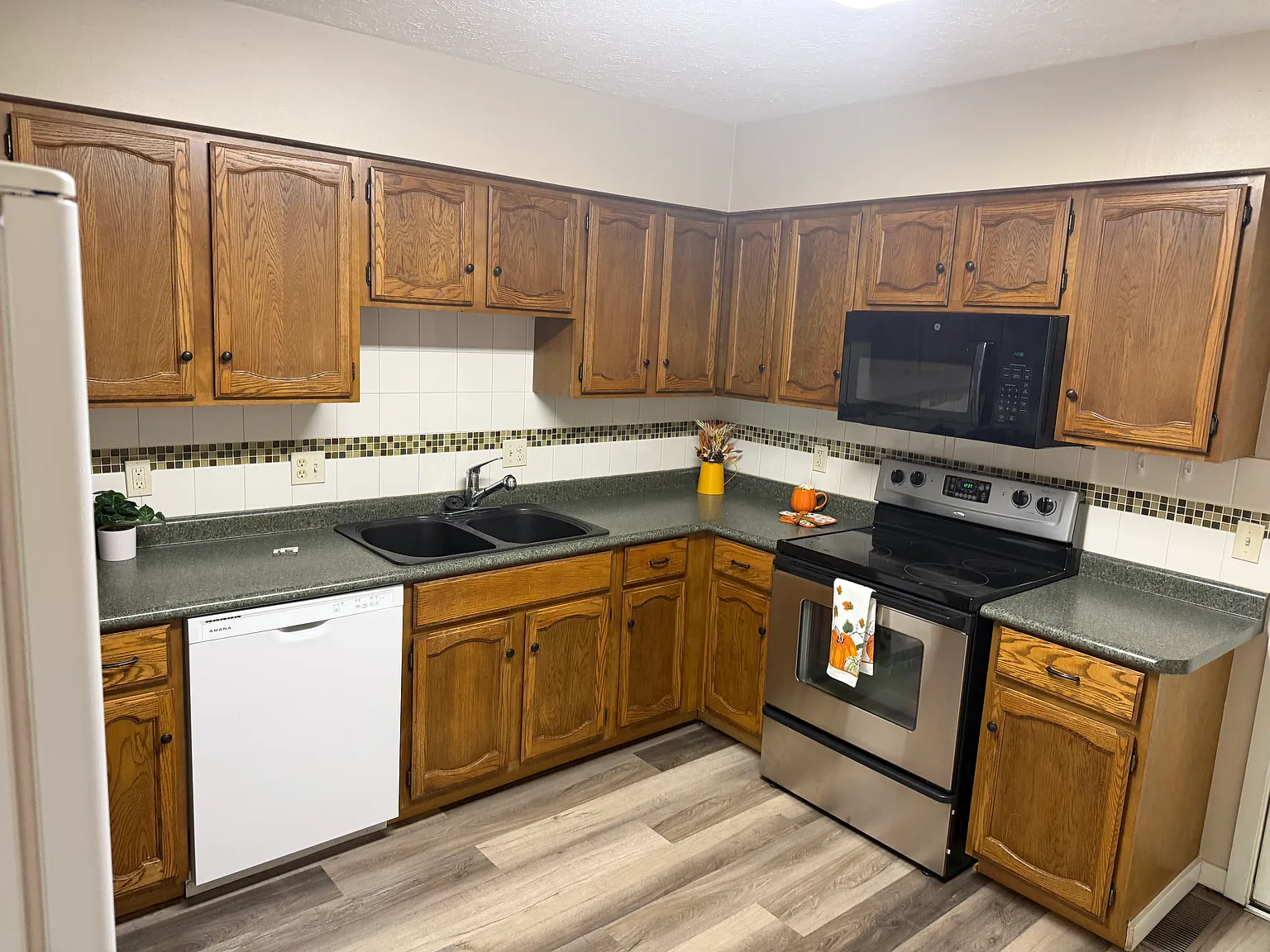 3 bed, 1542 sqft, $1,595 — Photo 3
