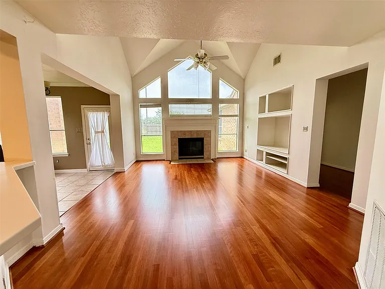 2507 Jasmine Ridge Ct — Photo 2
