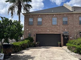 3205 S 6th Ln, McAllen, TX 78503