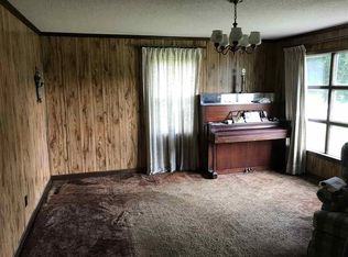 1153 Old Seneca Rd, Central, SC 29630