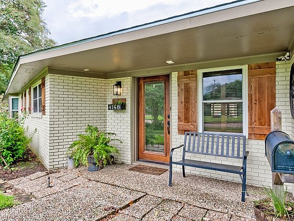 3rd image of 4148 Redwood Dr
