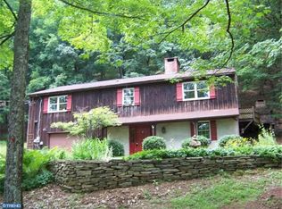 280 Headquarters Rd, Erwinna, PA 18920