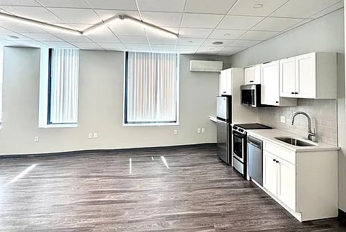 Floor plan 100