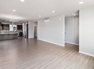 Rainier View Court, Tacoma, WA 98445