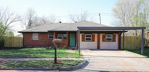 4720 SE 50th St Photo 1