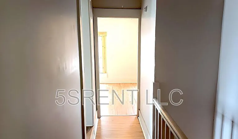 85 W 2nd St #4 — Photo 9
