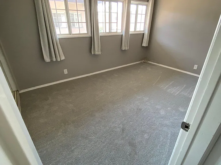 1732 State St #7 — Photo 5