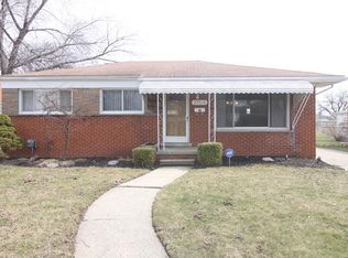 24810 Teppert Ave, Eastpointe, MI 48021