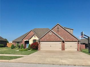 4506 SW Marble Cv, Bentonville, AR 72712