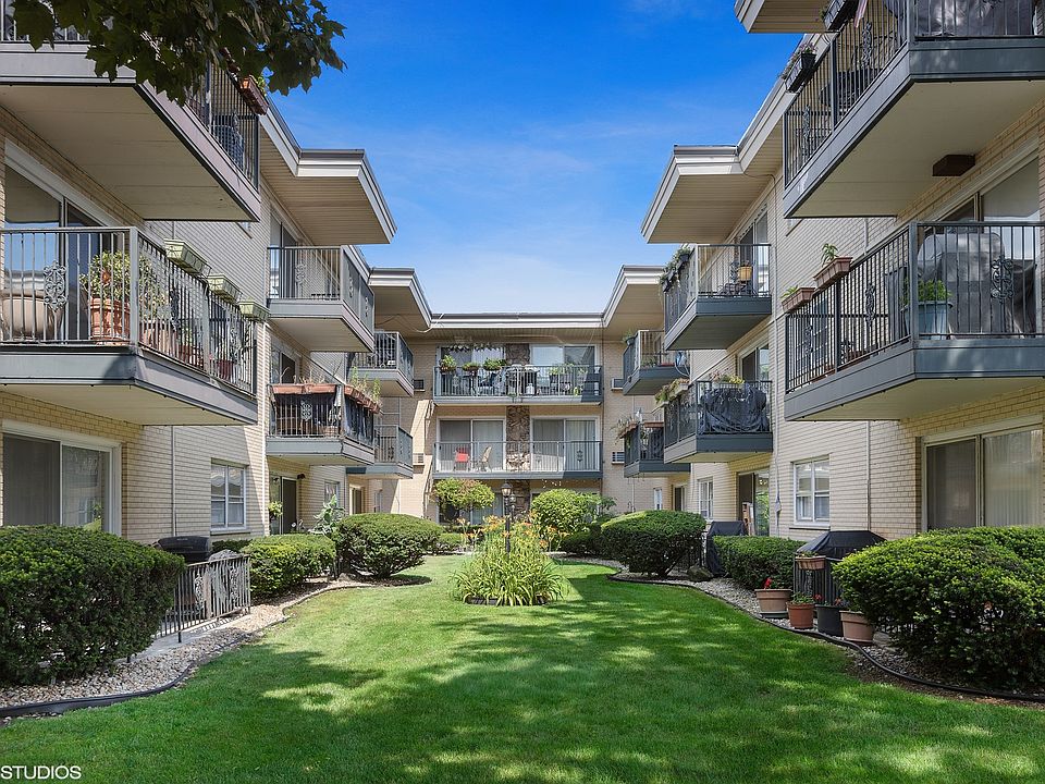 1st image of 4113 N Keeler Ave APT 1C