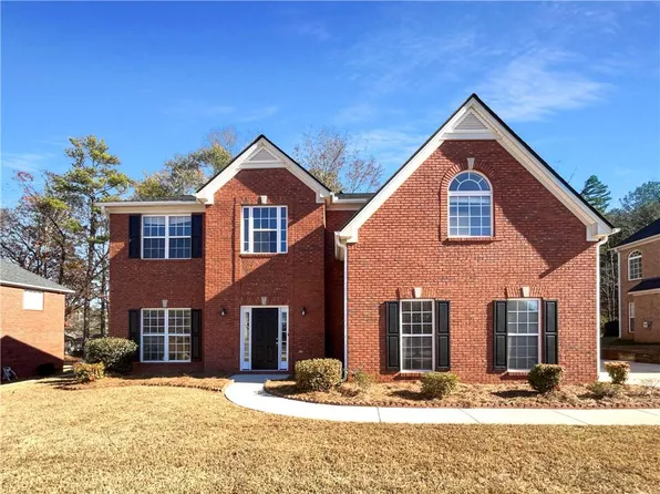 1211 Saxony Dr SE, Conyers, GA 30013