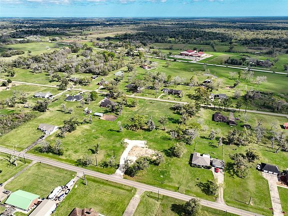 2nd image of 5718 County Road 707