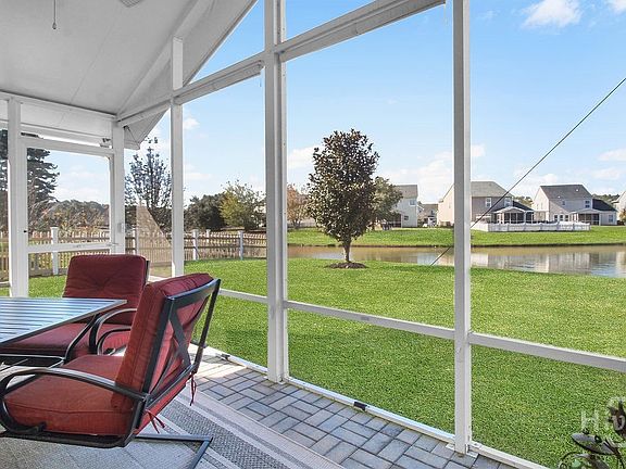 2nd image of 153 Hamilton Grove