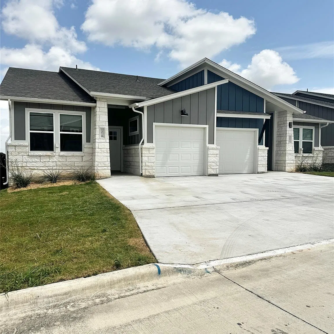 3 bed, 2.0 bath, 1536 sqft, $1,650 — Photo 2