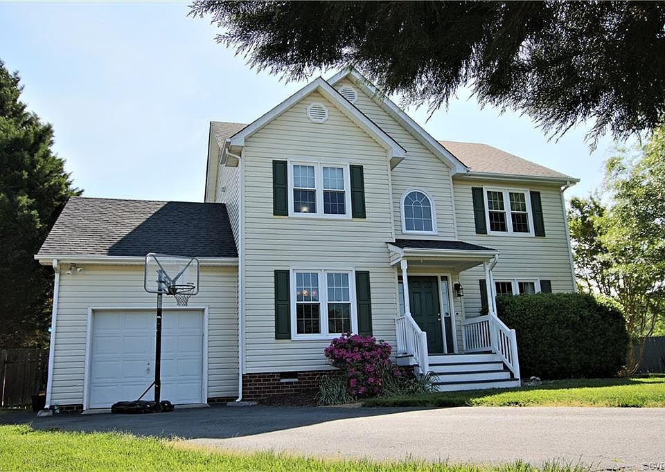 1st image of 8364 Curnow Dr