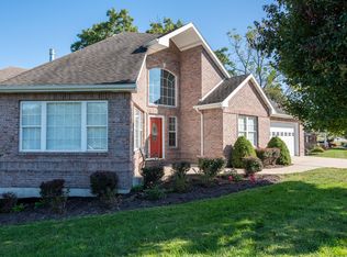 1004 Oregon Trl, Boonville, MO 65233