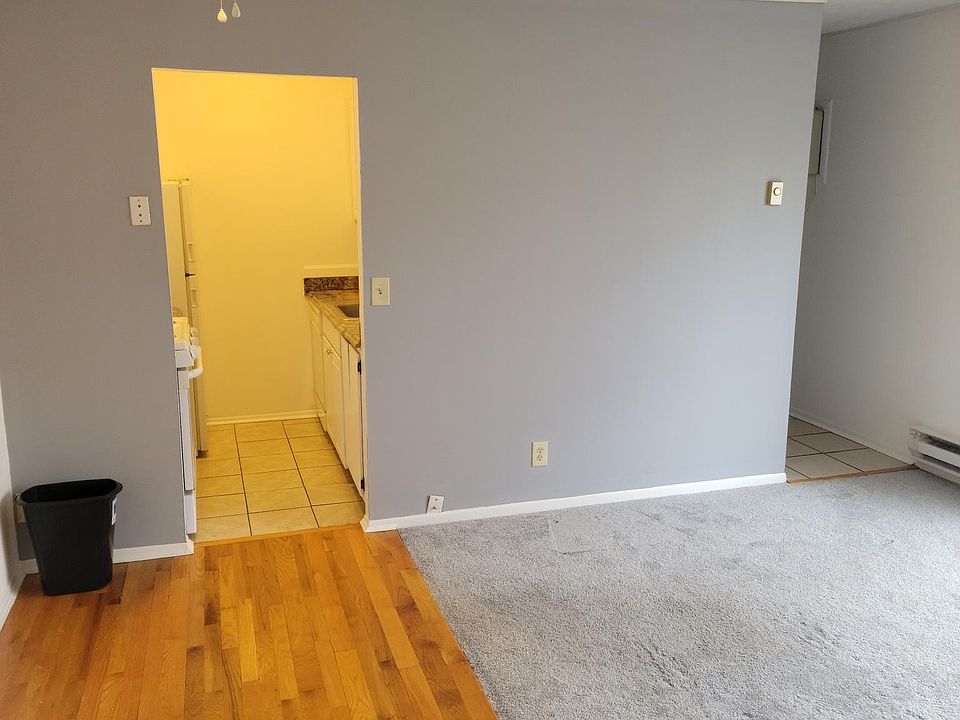 1st image of 4228 Allendorf Dr APT 12