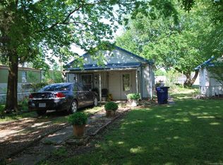 416 Shawnee St, South Coffeyville, OK 74072