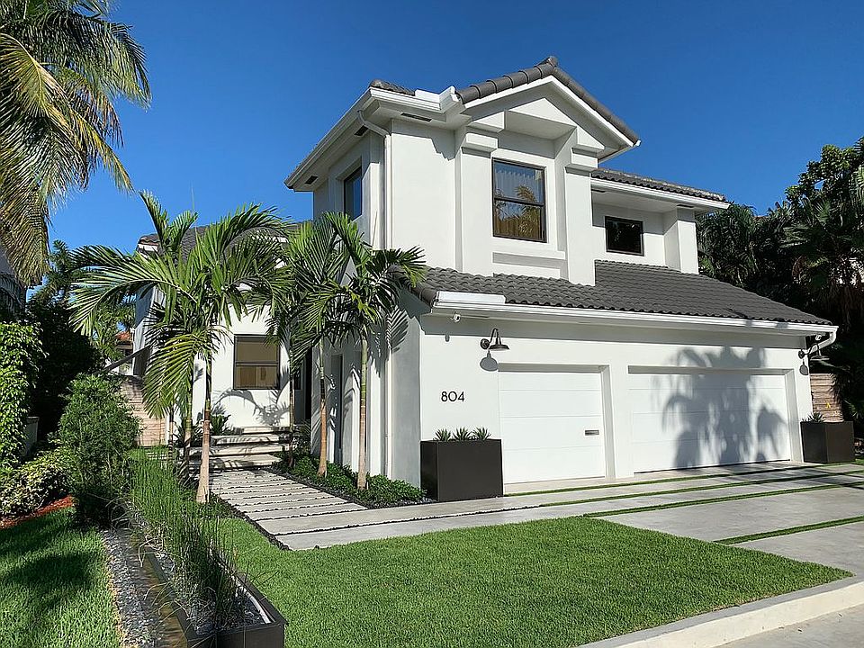 1st image of 804 Solar Isle Dr